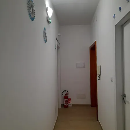 1 Self Check-in Alghero