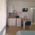 1 Self Check-in بيت ضيافة ألغيرو