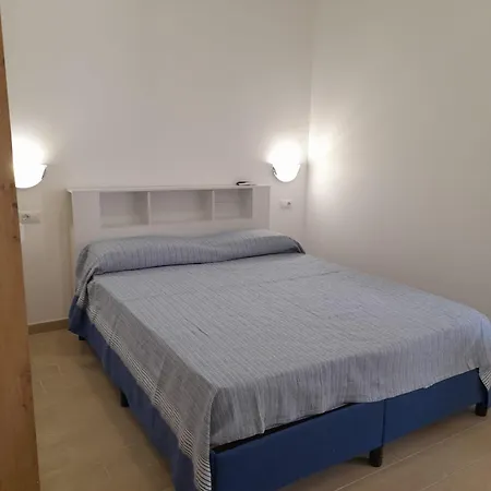 1 Self Check-in Guest house *