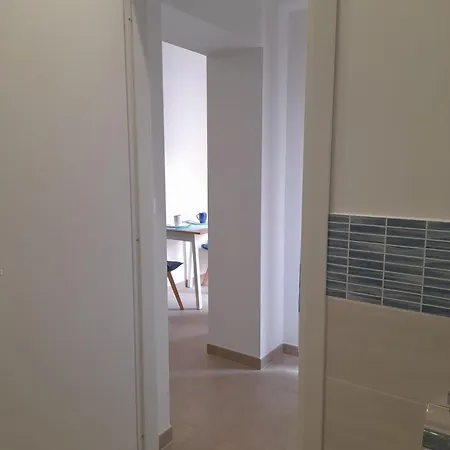 1 Self Check-in Гостевой дом 3*